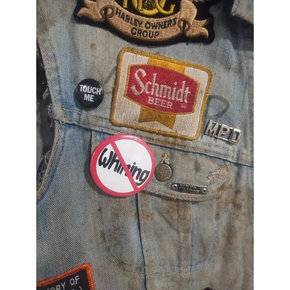 Vintage Lee Denim Vest Mens XL Blue Patches pins 70s Biker Trucker Cut Off Jean